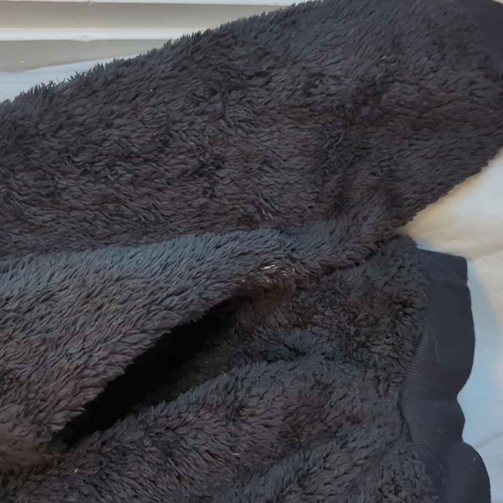 Lukka-lux black plush fleece pullover jacket - Picture 3 of 7